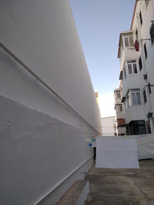 Disfruta De Un Barrio Tranquilo Daire Alcalá de Guadaira Dış mekan fotoğraf