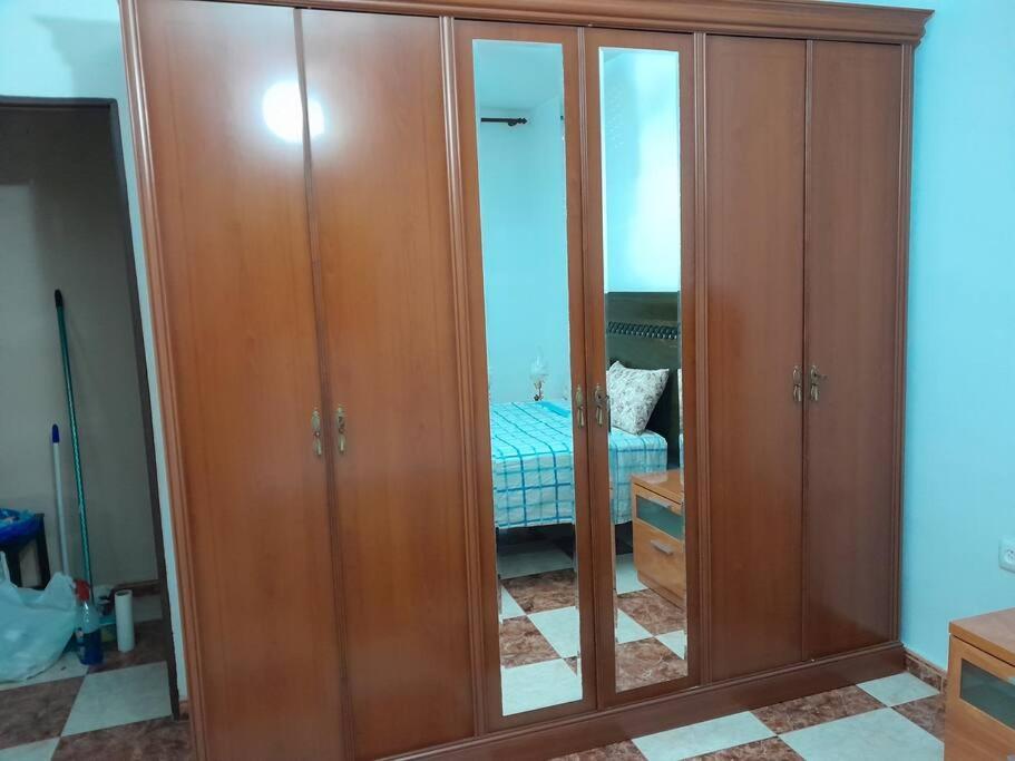 Disfruta De Un Barrio Tranquilo Daire Alcalá de Guadaira Dış mekan fotoğraf