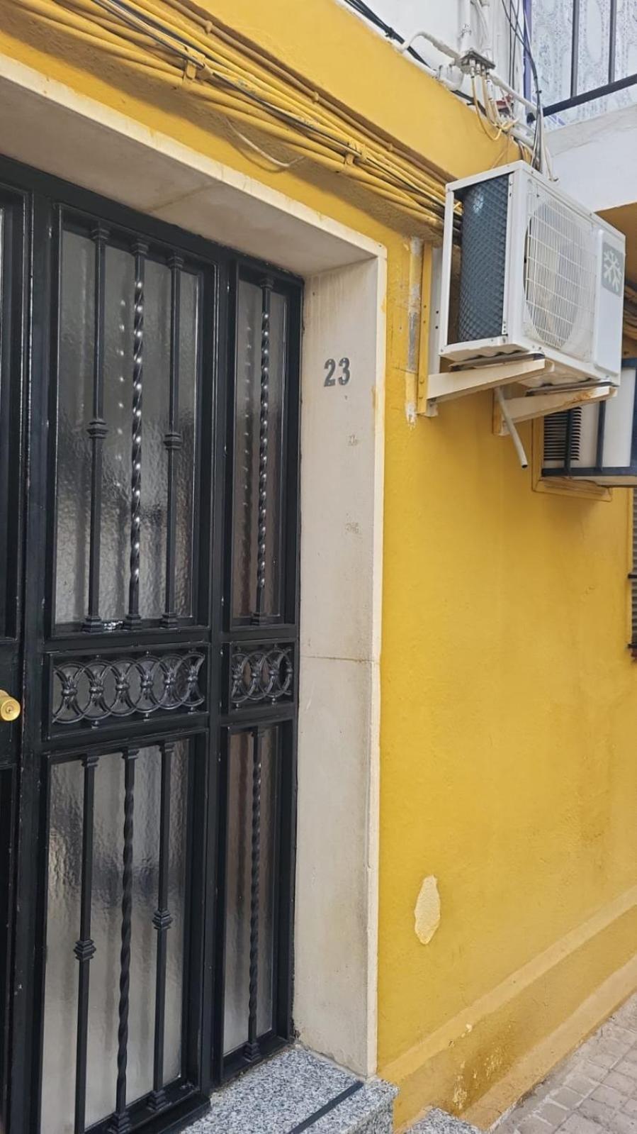 Disfruta De Un Barrio Tranquilo Daire Alcalá de Guadaira Dış mekan fotoğraf